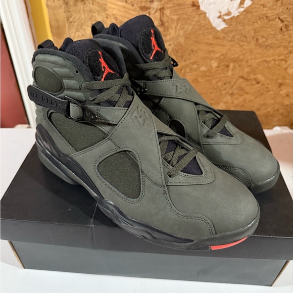 Nike Air Jordan 8 Retro 'Take Flight' Sneakers Size 12 305381-305 - Picture 1 of 9